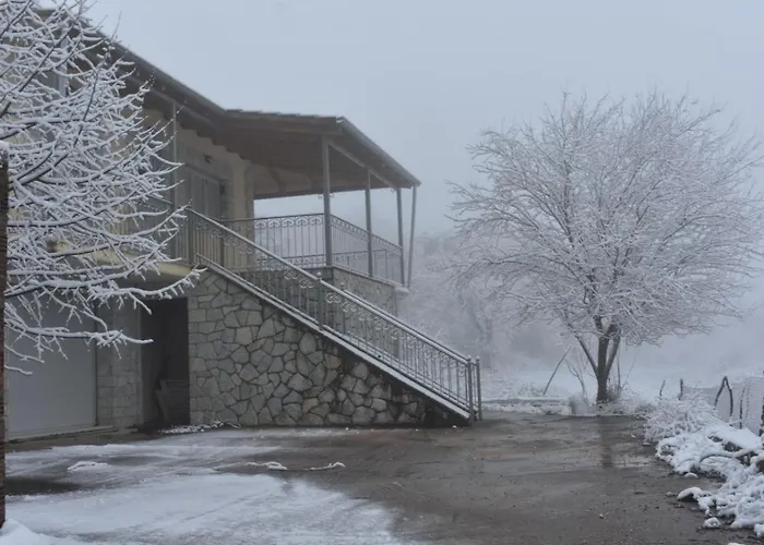 Tzoumerka Guest House